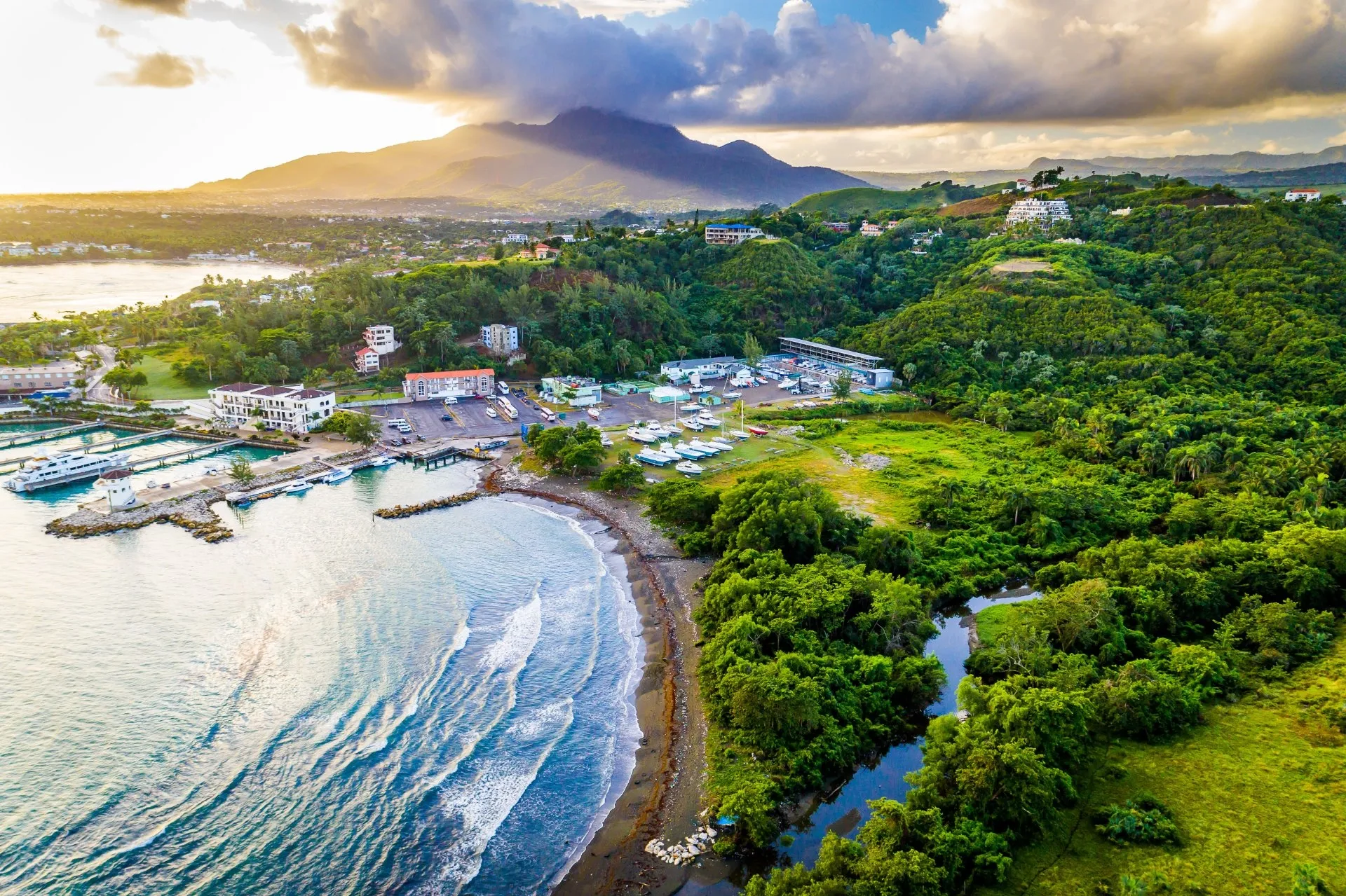 https://viajaen.es/viajes/assets/upload/d2297.webp